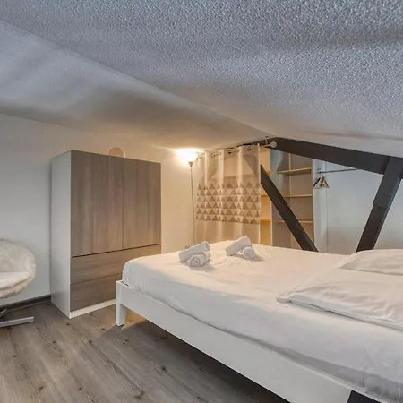 Le Commandant - Paul Mistral - Stade Des Alpes * غرونوبل